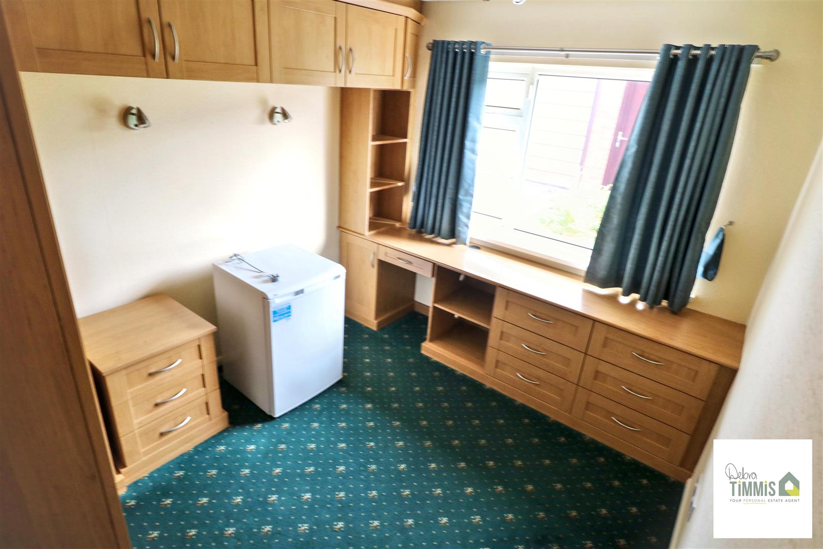 Wallis Way, Baddeley Green, Stoke-On-Trent